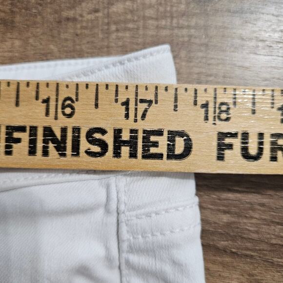 Ann Taylor White Denim Jeans Womens 12 High Rise The Skinny Ankle Curvy Fit - Picture 10 of 16